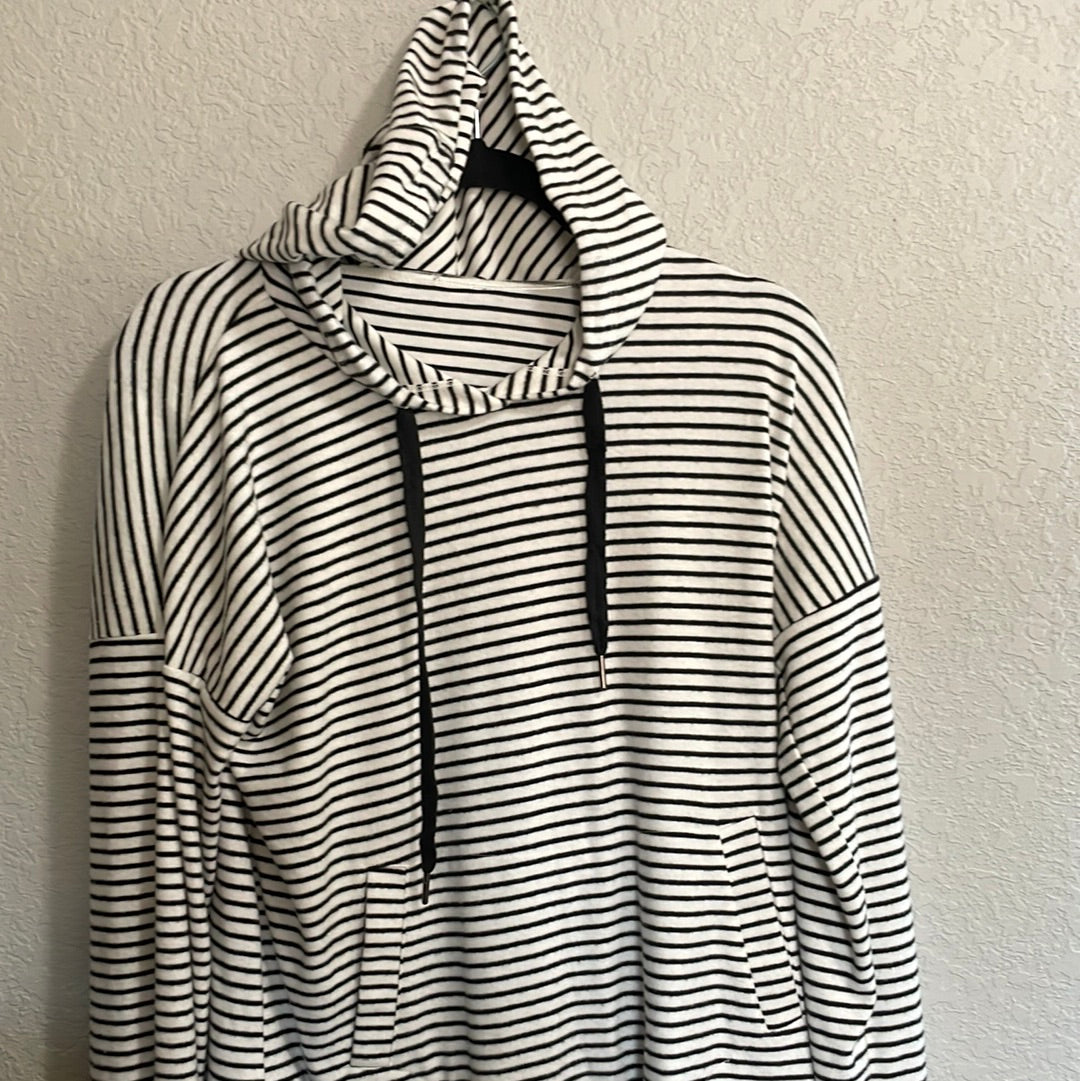 BN Ashley Pullover Hoodie