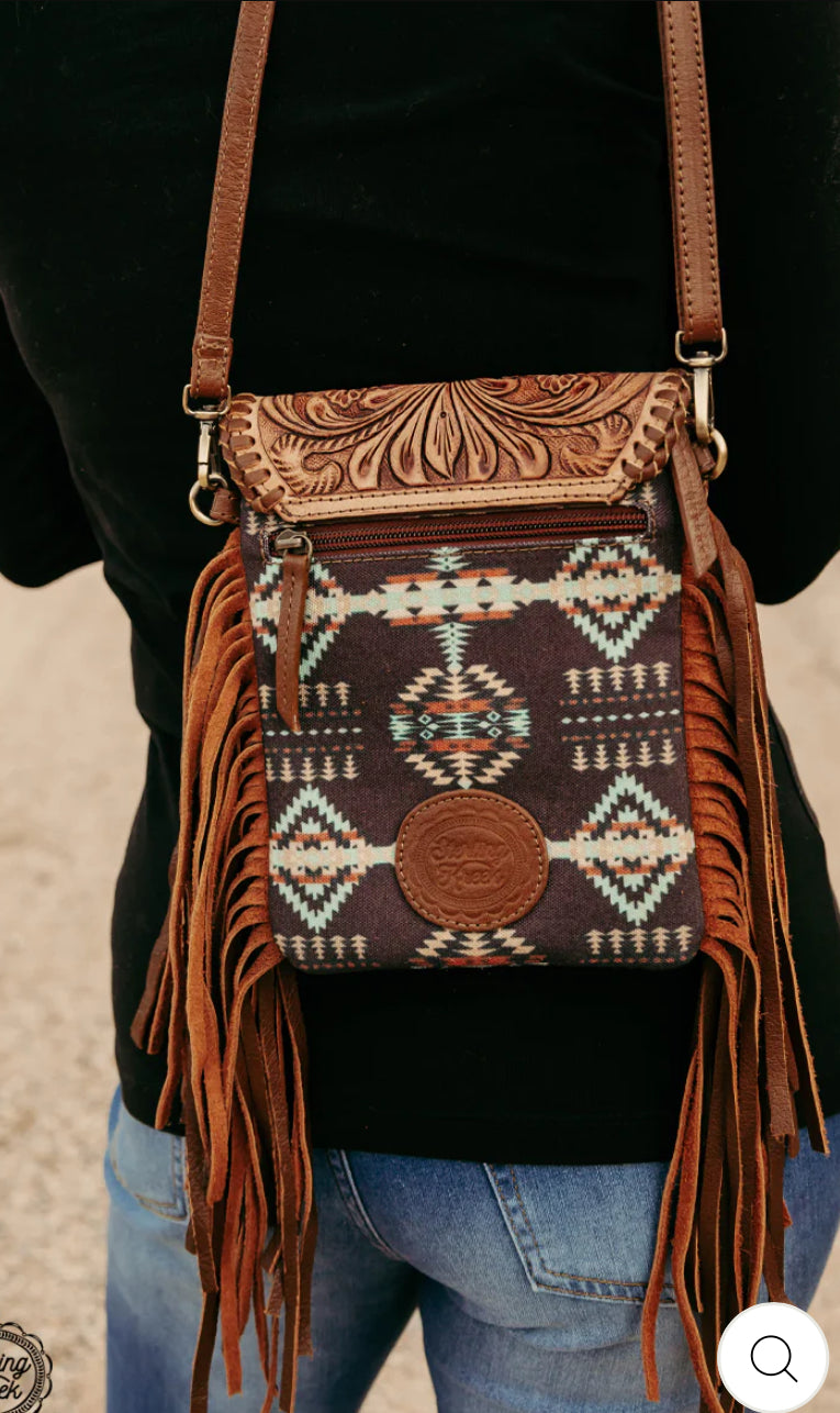 Nita Lake Crossbody